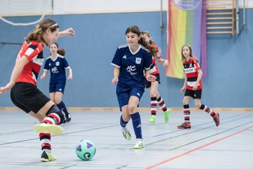 Bild 163 - C-Juniorinnen Loewinnen Cup